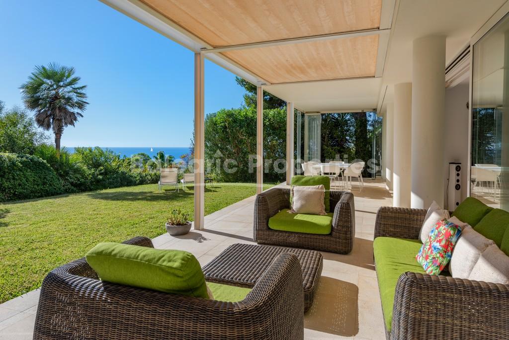 Moderna villa en la ladera con licencia de alquiler en venta en Santa Ponsa, Mallorca