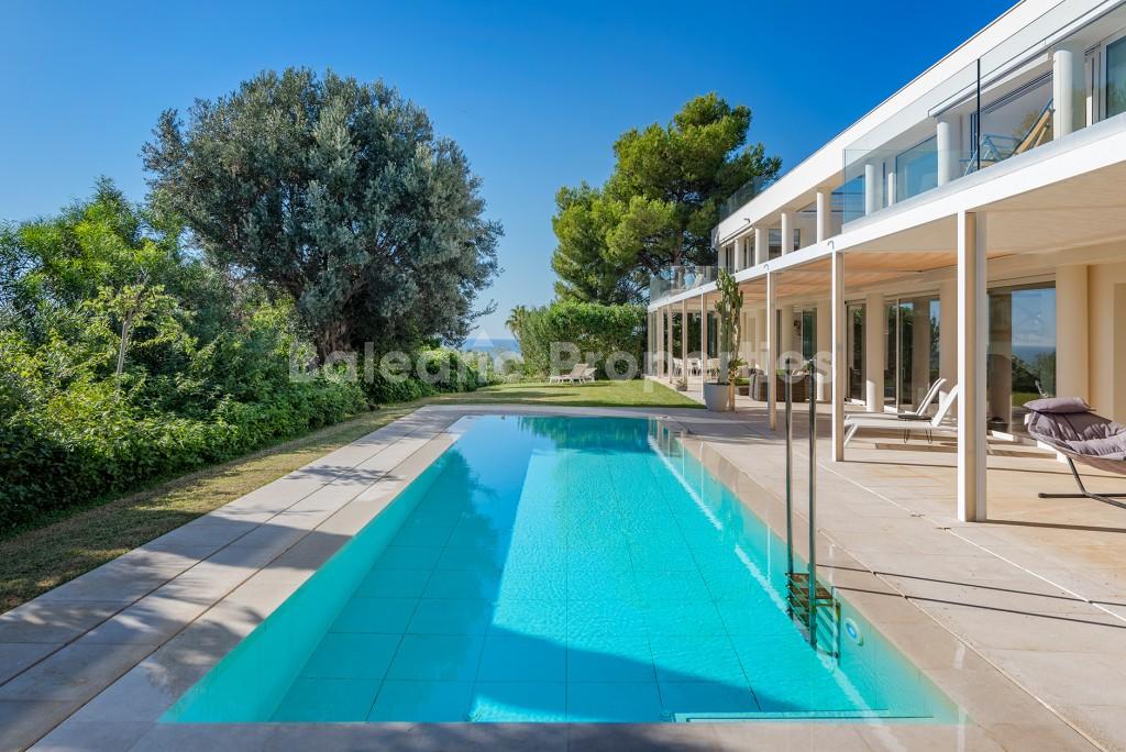 Modern hillside villa with rental license for sale in Santa Ponsa, Mallorca
