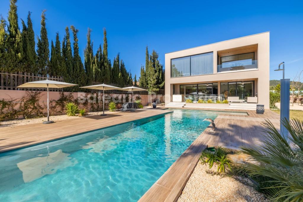 Top-quality luxury villa for sale in a prestigious area near Pollensa, Mallorca